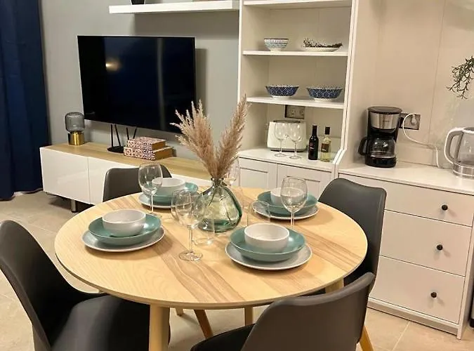 Apartment Malibu Ocean Sunset